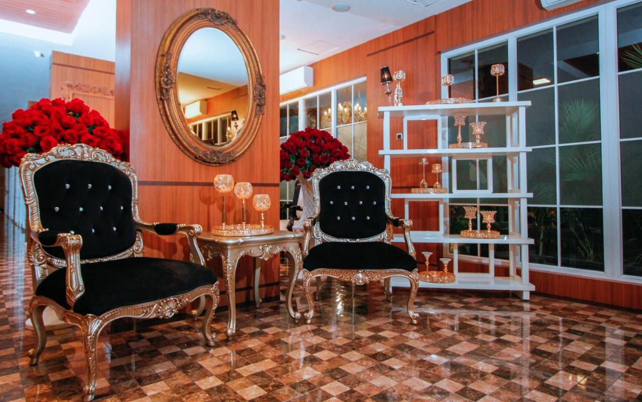 Petit Boutique Hotel Solo Extérieur photo